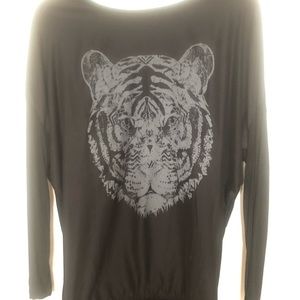 Dex long sleeve, silky front cotton back